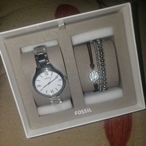 Fossil watch with bracelets